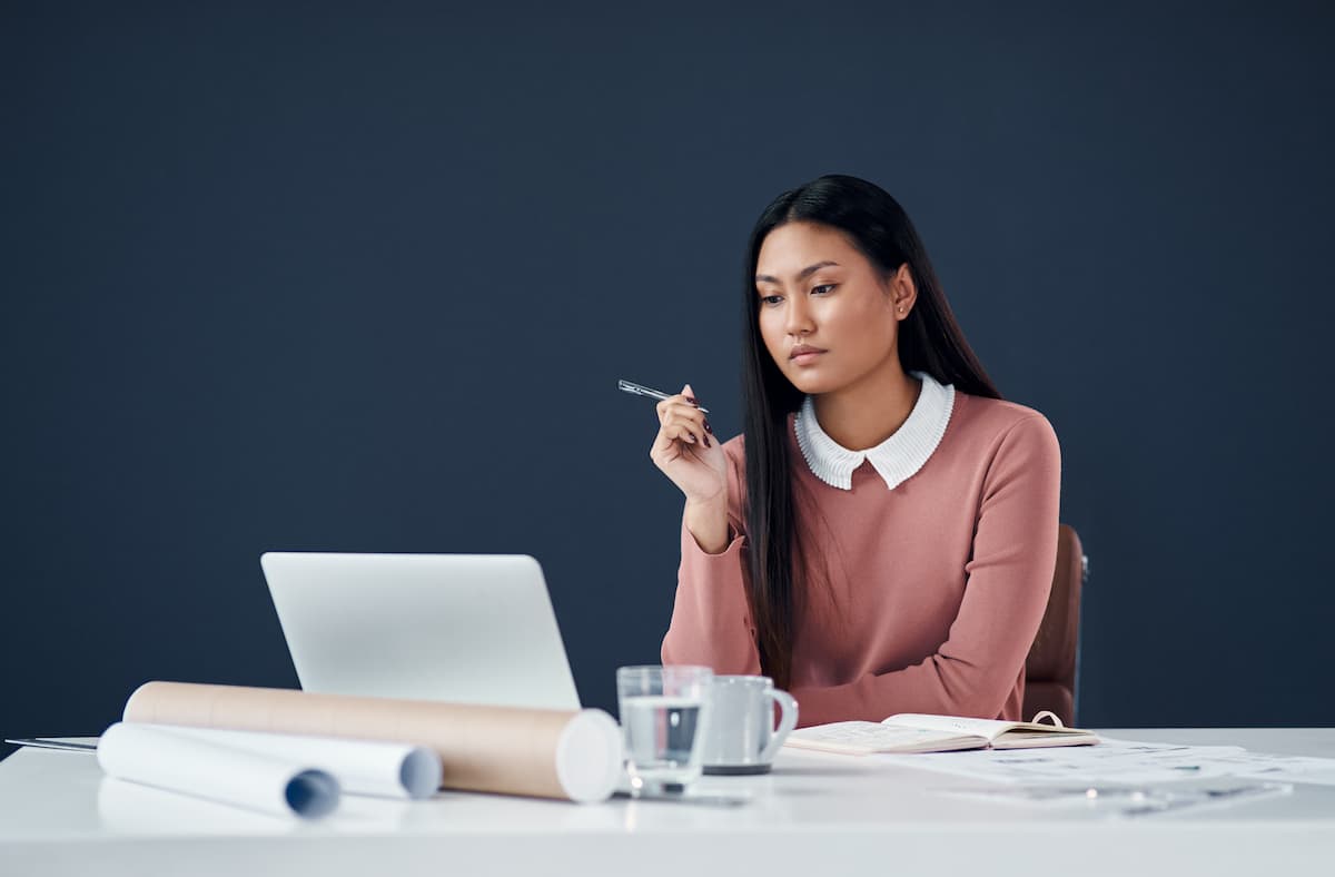 woman working alone showing self-leadership